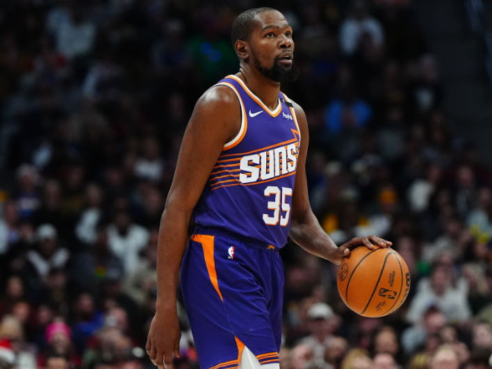 活塞队经理宣布解约,球队管理层大动荡! 活塞队经理宣布解约,球队管理层大动荡!