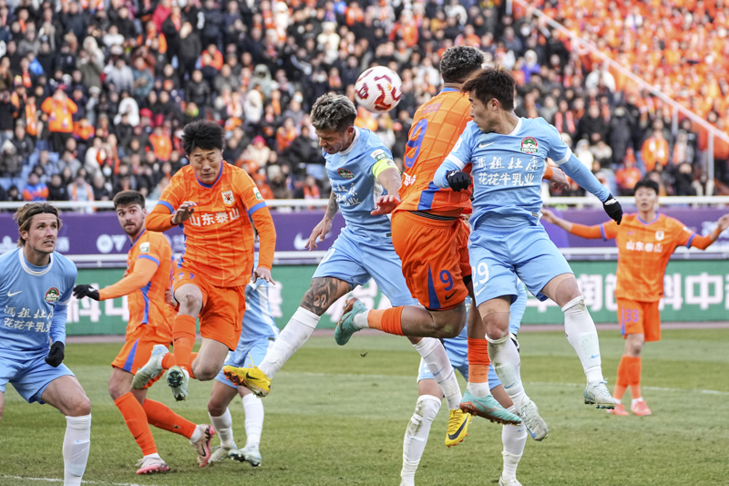 美因茨遭遇连败，陷入保级泥潭