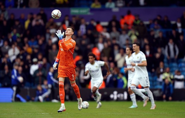 阿森纳客场战胜利兹联,终结连败 阿森纳客场战胜利兹联,终结连败