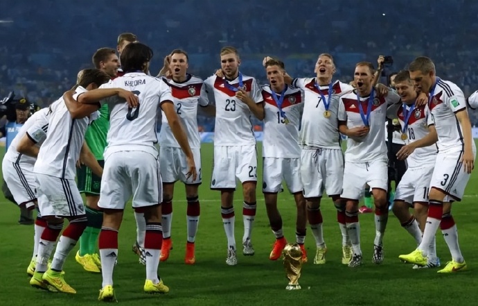 匈牙利大胜保加利亚,欧国联小组出线形势悬殊 匈牙利大胜保加利亚,欧国联小组出线形势悬殊