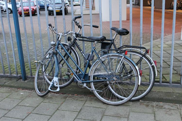 荷兰运动员发挥出色,夺得自行车冠军 荷兰运动员发挥出色,夺得自行车冠军