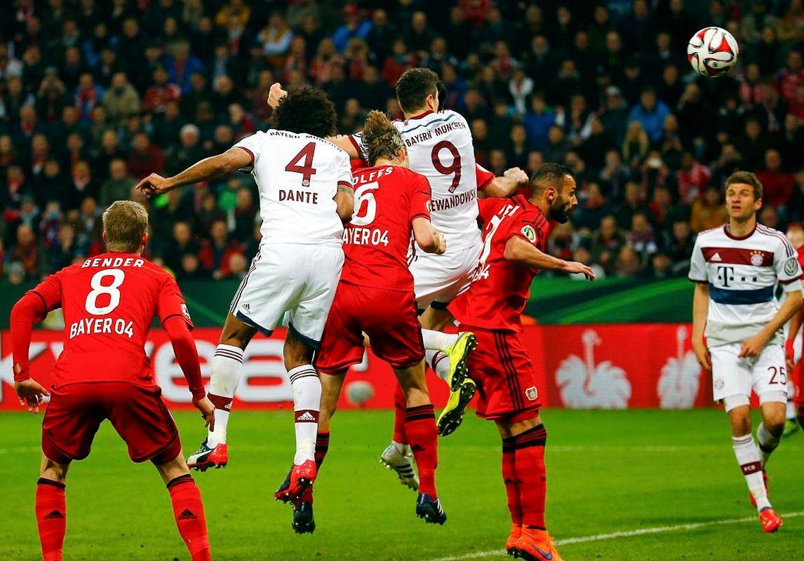 拜仁慕尼黑大比分胜出，领跑稳固