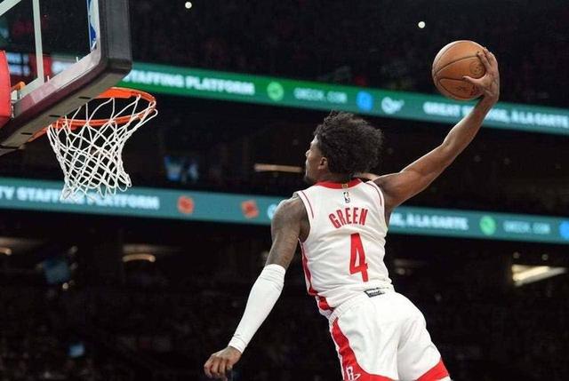 火箭与勇士将在半决赛中相遇,谁能笑到最后? 火箭与勇士将在半决赛中相遇,谁能笑到最后?