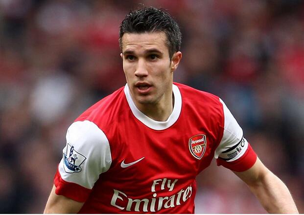 爱体育官方网站-荷兰前锋范佩西加盟兰茨胡特，开启意外转会旅程